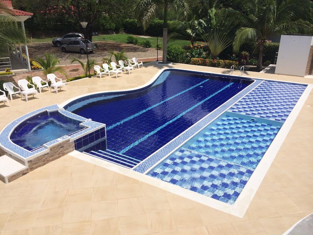 Arizona Ranch Hotel Girardot Kültér fotó